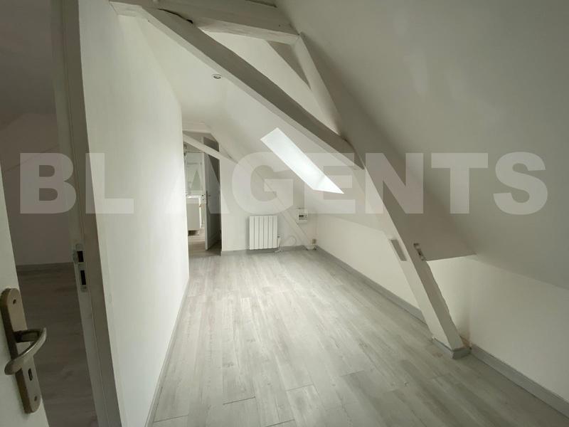 Maison ancienne - 177 m² - 9 pièces