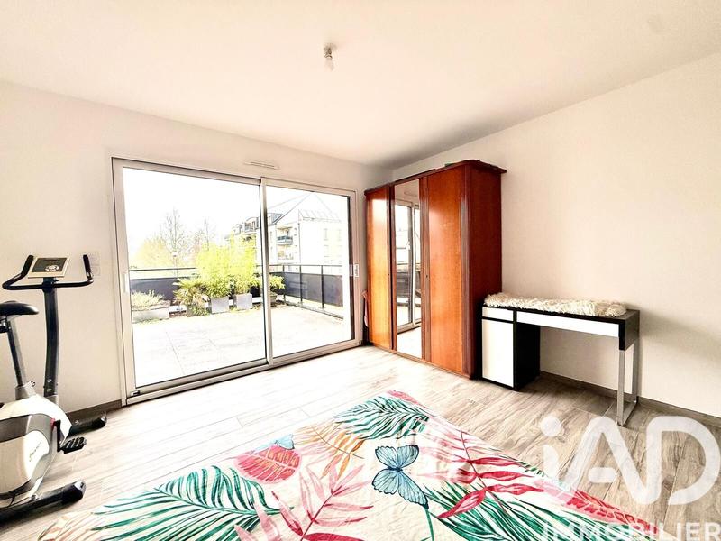 Maison - 210 m² - 8 pièces