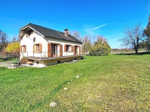 Maison - 120 m² - 5 pièces