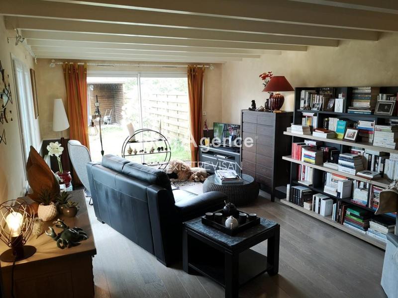 Maison - 143 m² - 8 pièces