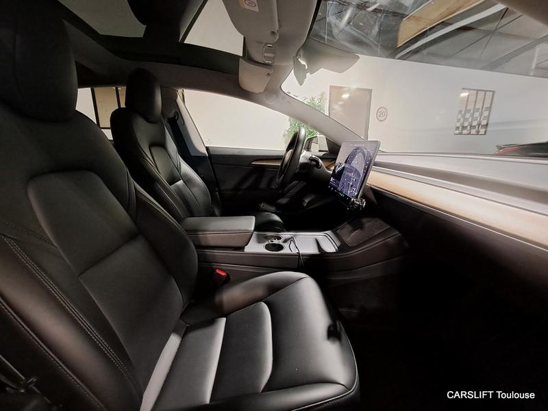 Tesla Model 3 Standard - 275 V Toit Panormaique