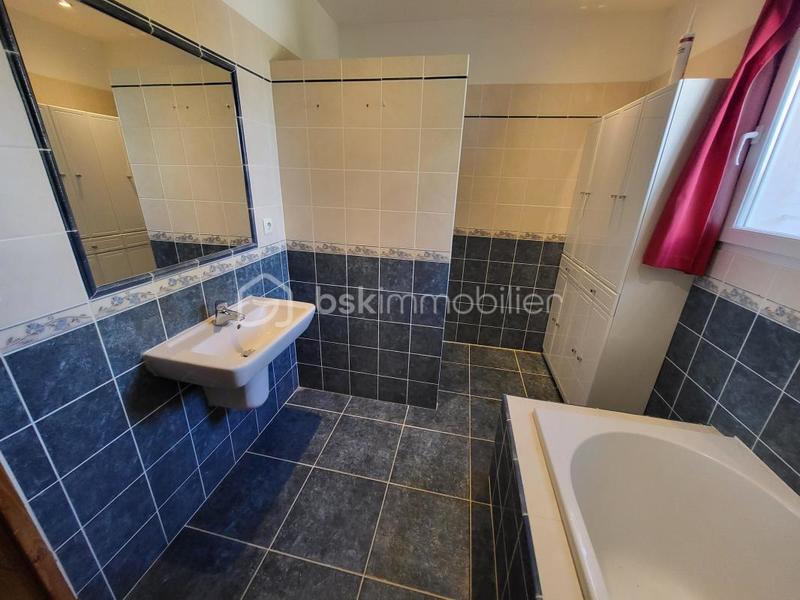 Maison - 138 m² - 4 pièces