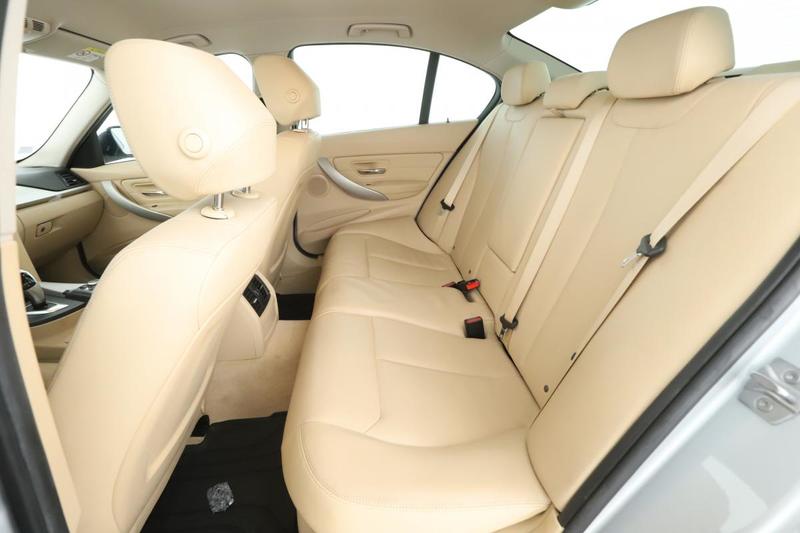 Bmw Série 3 320i Lounge Bva8 184 ch