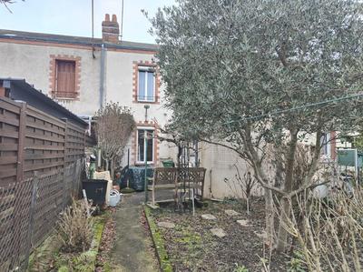 Maison - 87 m² - 4 pièces