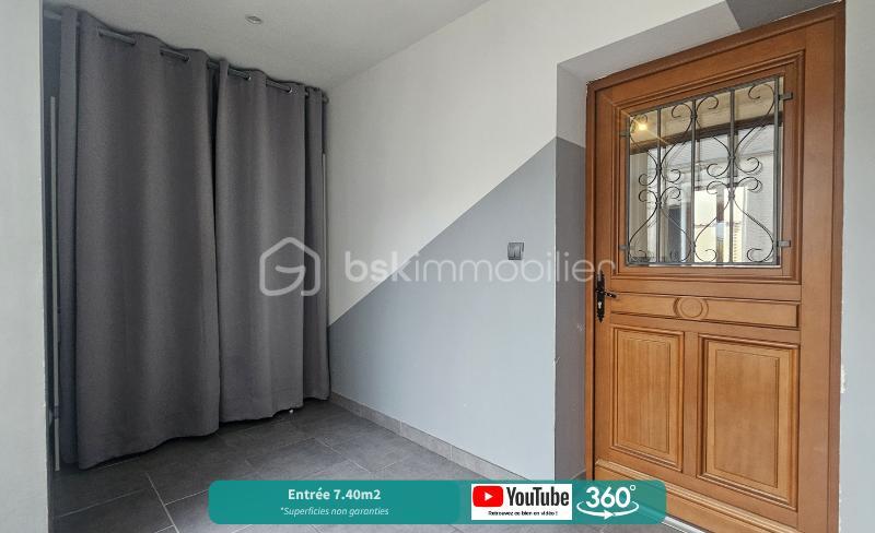 Maison traditionnelle - 226 m² - 7 pièces