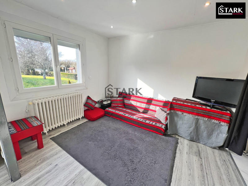 Maison - 170 m² - 8 pièces