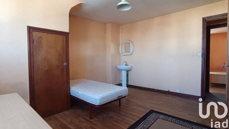 Maison - 200 m² - 10 pièces