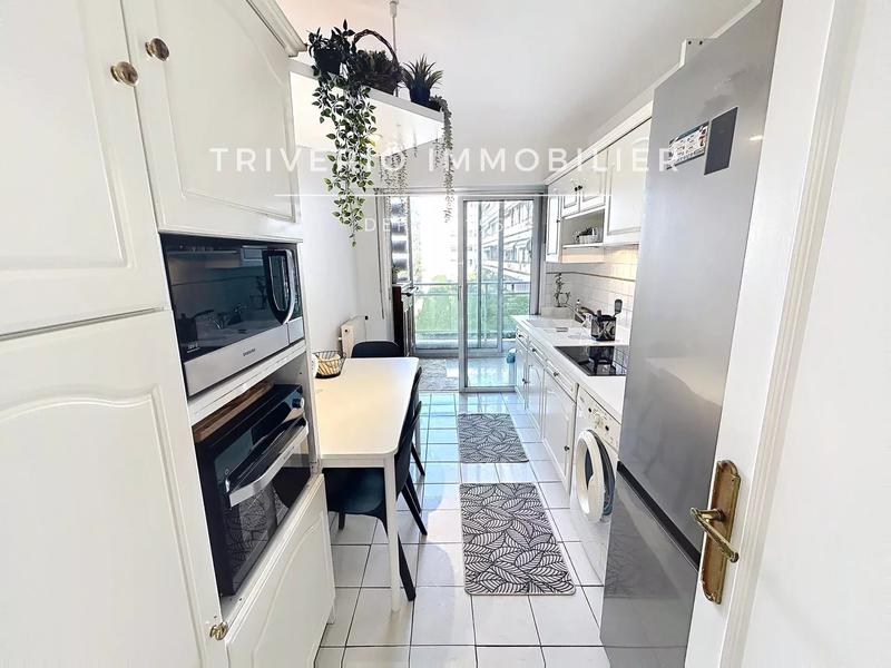 Appartement - 70 m² - 3 pièces