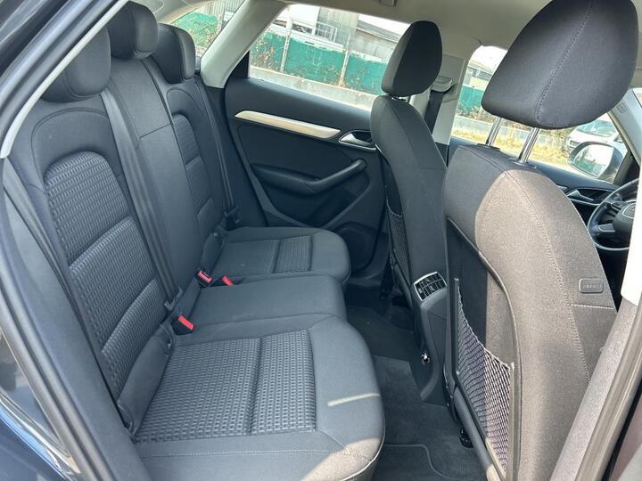 Audi Q3 (2) 2.0 Tdi 184 Business Line Quattro s tronic