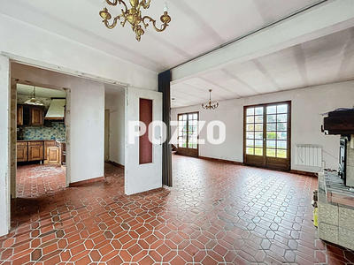 Maison - 102 m² - 4 pièces