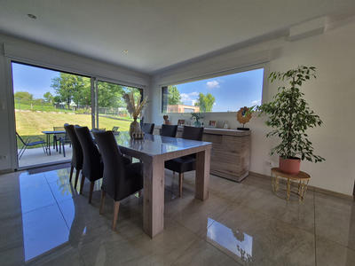 Maison - 145 m² - 6 pièces