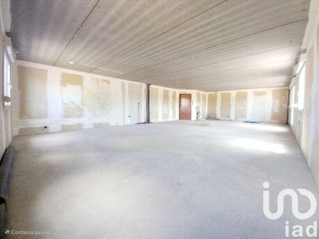 Appartement - 85 m² - 1 pièce