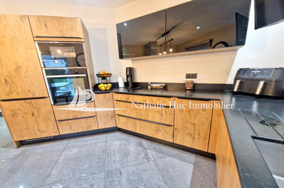 Maison - 162 m² - 4 pièces