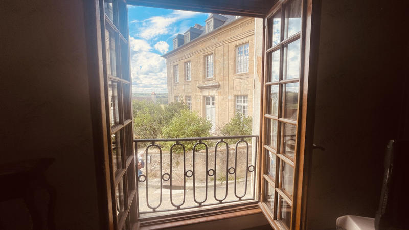 Maison - 183 m² - 7 pièces