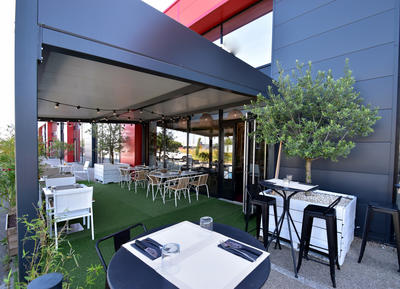 Fonds de commerce - Magasins - 100 m²