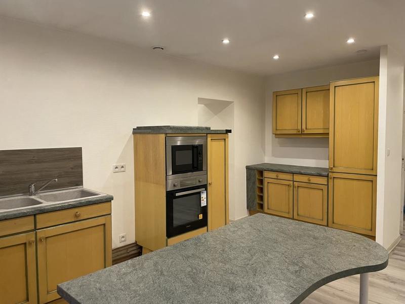 Appartement - 65 m² - 3 pièces