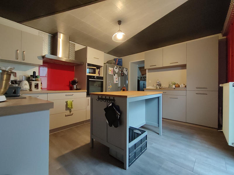 Maison - 88 m² - 5 pièces