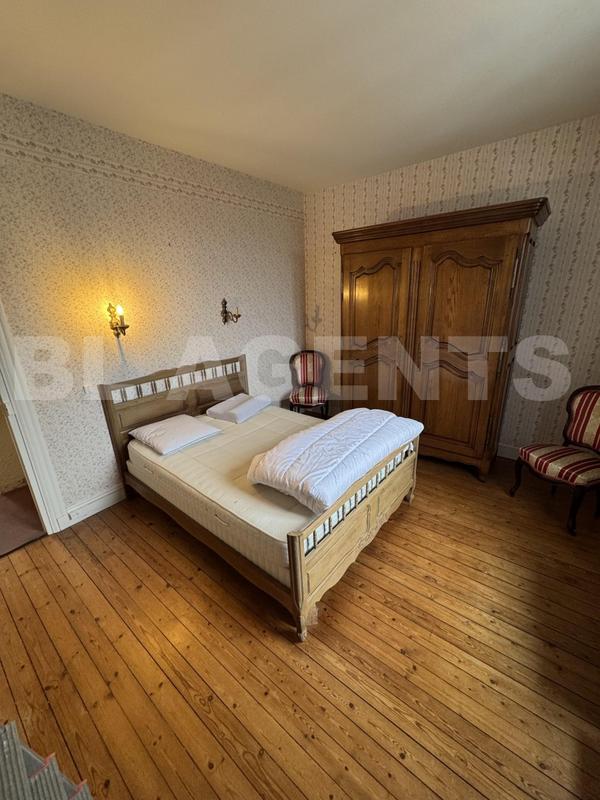 Maison - 98 m² - 6 pièces