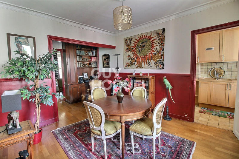 Appartement - 108 m² - 5 pièces