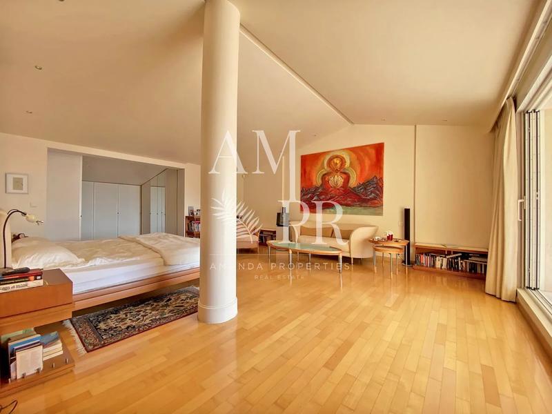 Villa - 230 m² - 5 pièces