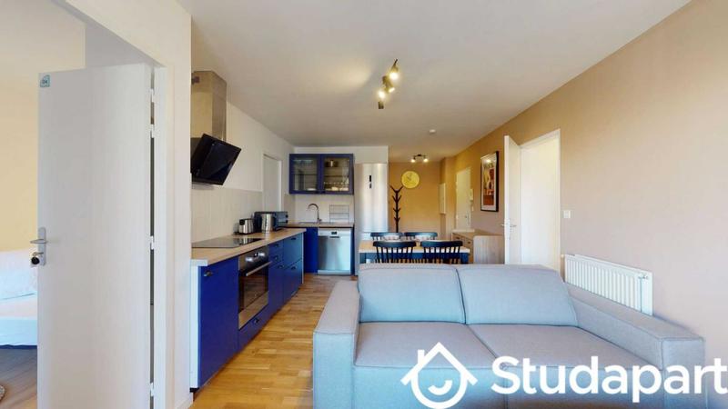 Chambre - 12 m² - 1 pièce