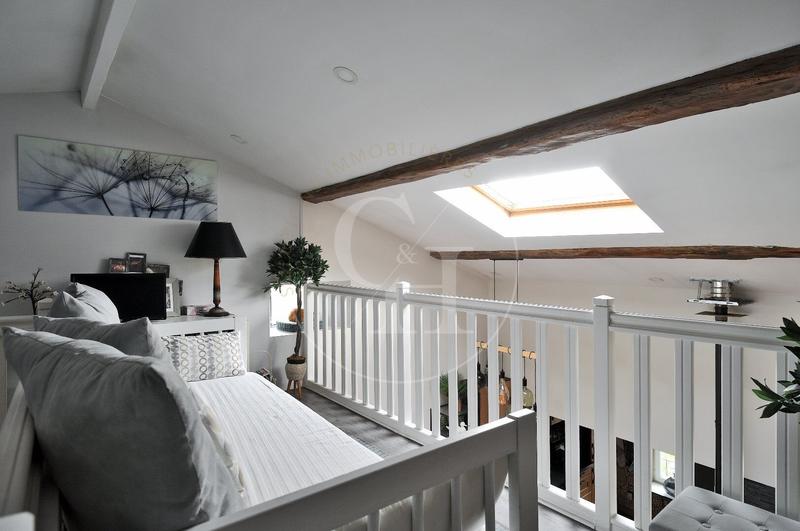 Maison - 192 m² - 7 pièces