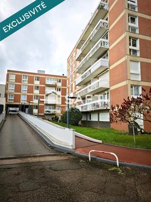 Appartement - 84 m² - 4 pièces