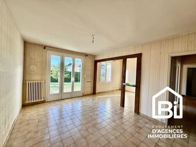 Maison - 105 m² - 6 pièces