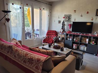 Appartement - 75 m² - 4 pièces