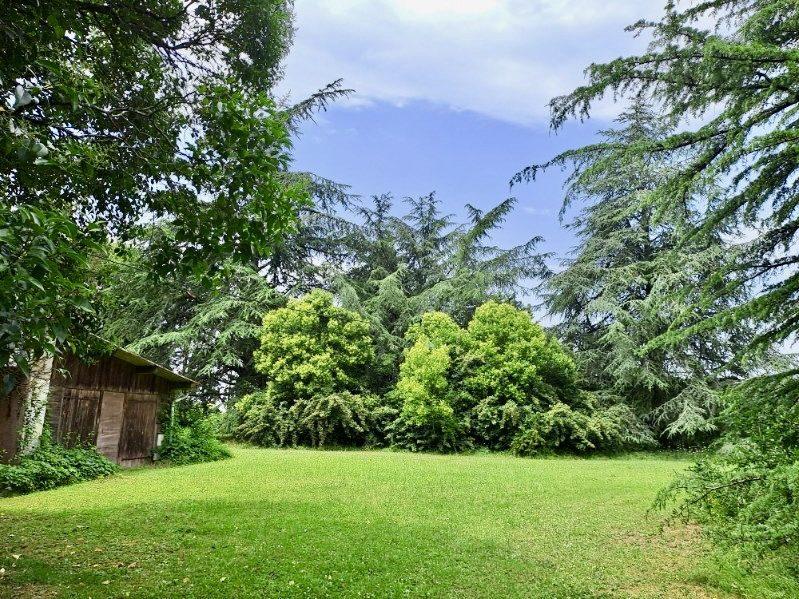 Maison traditionnelle - 228 m² - 4 pièces