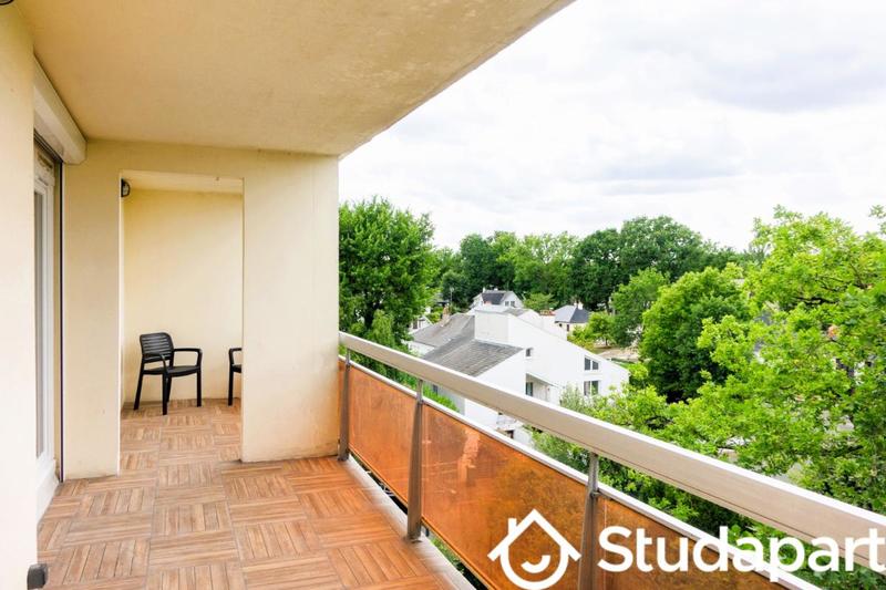 Chambre - 9 m² - 1 pièce