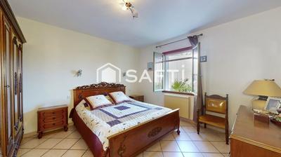 Maison - 179 m² - 8 pièces