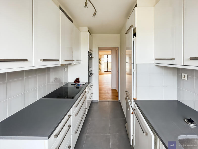 Appartement - 85 m² - 4 pièces