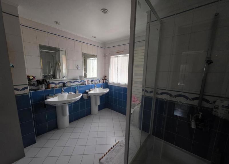 Maison - 147 m² - 5 pièces