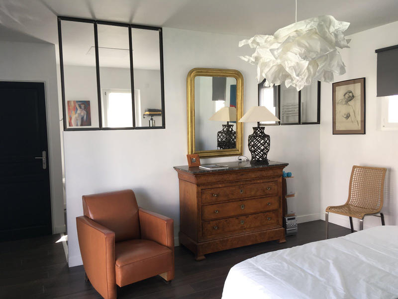 Villa - 235 m² - 9 pièces