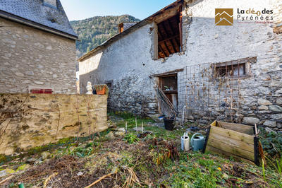 Maison ancienne - 170 m² - 2 pièces