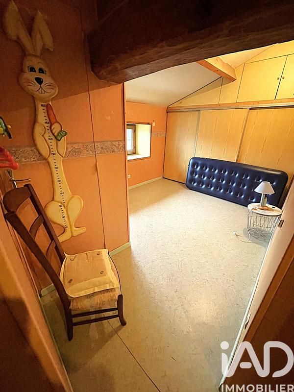 Maison - 248 m² - 8 pièces