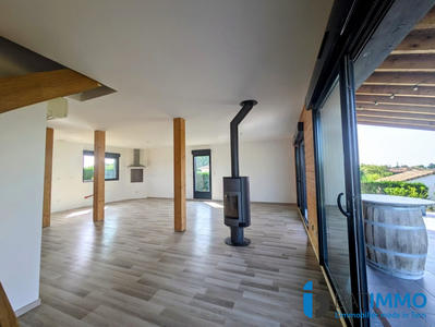 Maison - 115 m² - 4 pièces