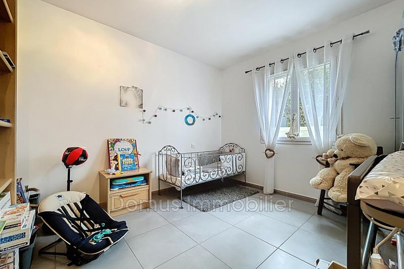 Villa - 93 m² - 4 pièces