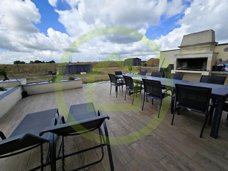 Maison - 105 m² - 6 pièces