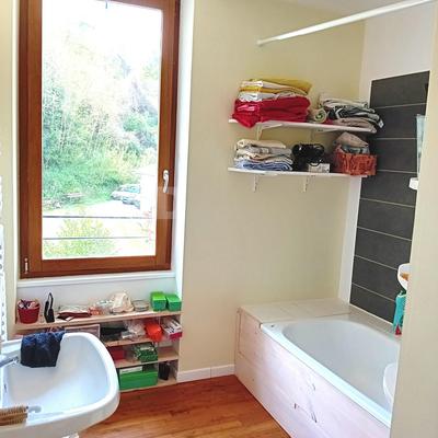 Maison - 160 m² - 7 pièces