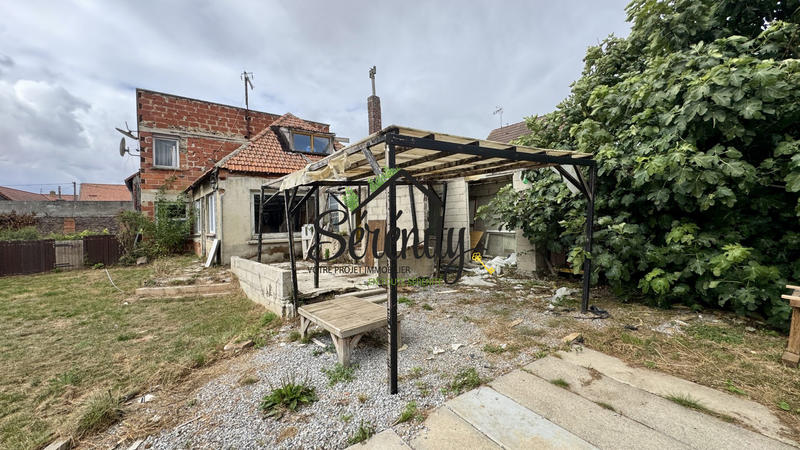 Maison - 97 m² - 6 pièces