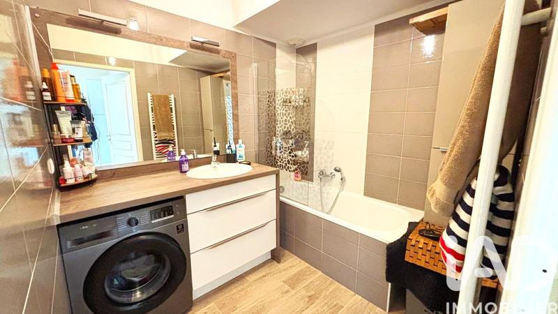 Appartement - 67 m² - 3 pièces