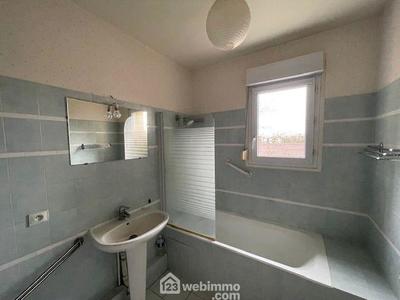 Appartement - 140 m² - 6 pièces