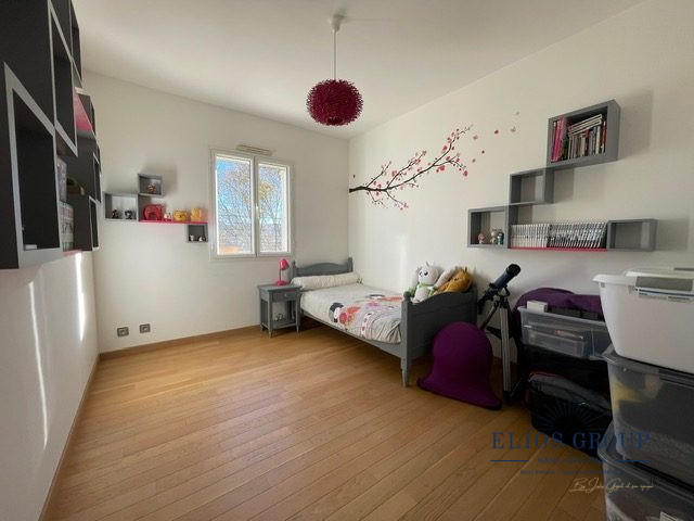 Maison - 136 m² - 6 pièces