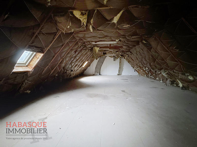 Maison - 86 m² - 6 pièces