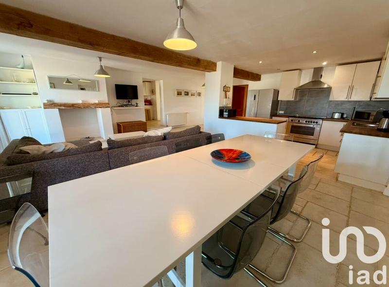 Maison - 332 m² - 11 pièces