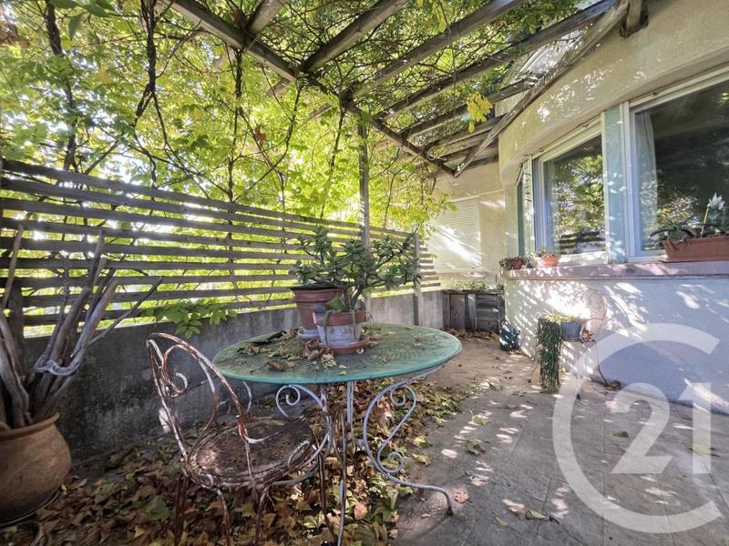 Maison - 186 m² - 7 pièces