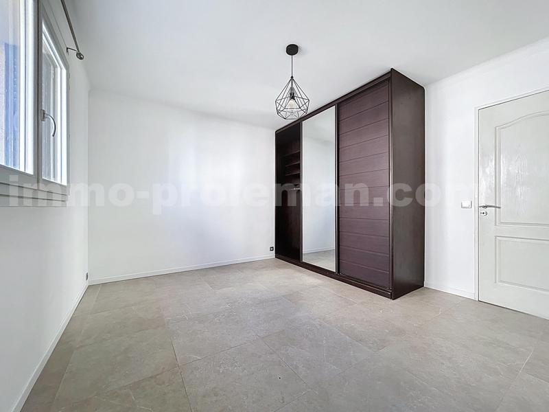 Appartement - 80 m² - 3 pièces