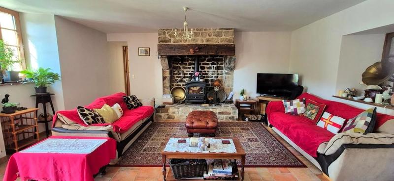 Fermette - 211 m² - 5 pièces